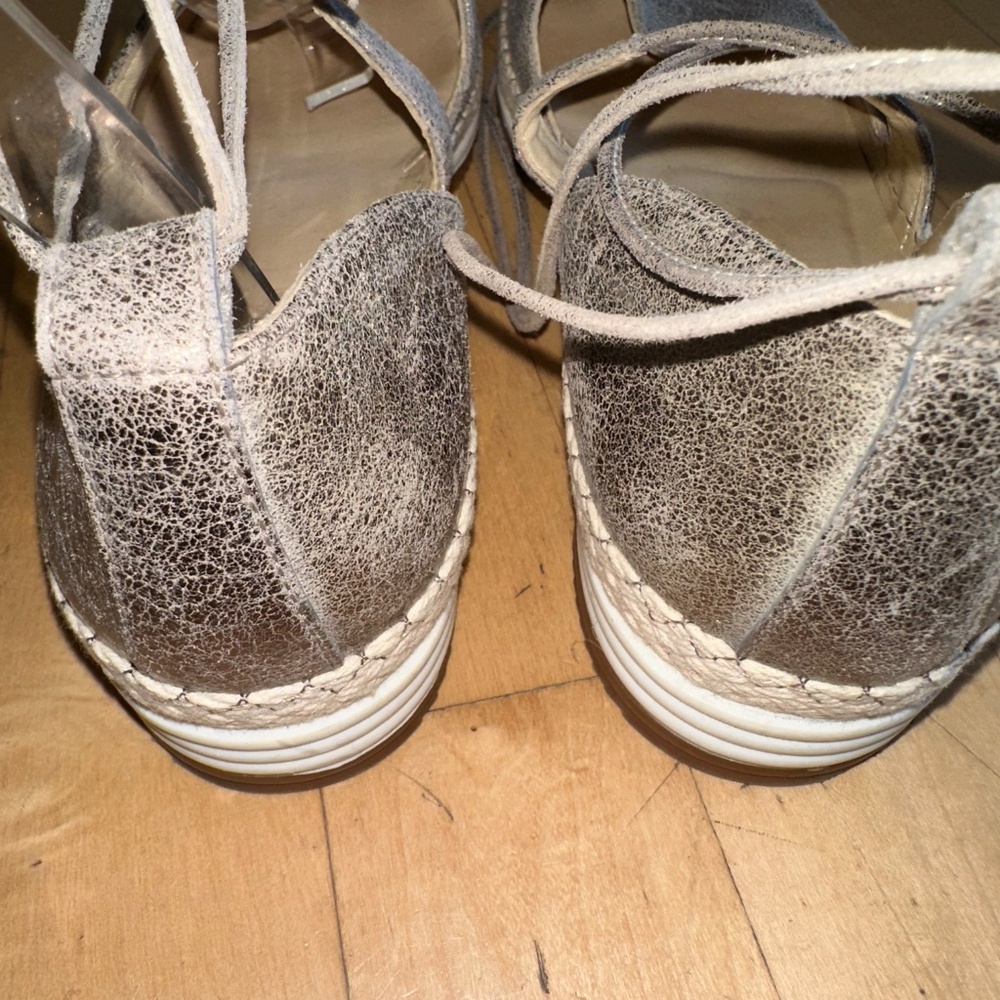 Paul Green Marcey Metallic espadrille ankle tie flats, 7.5, CB2408 - Picture 6 of 7